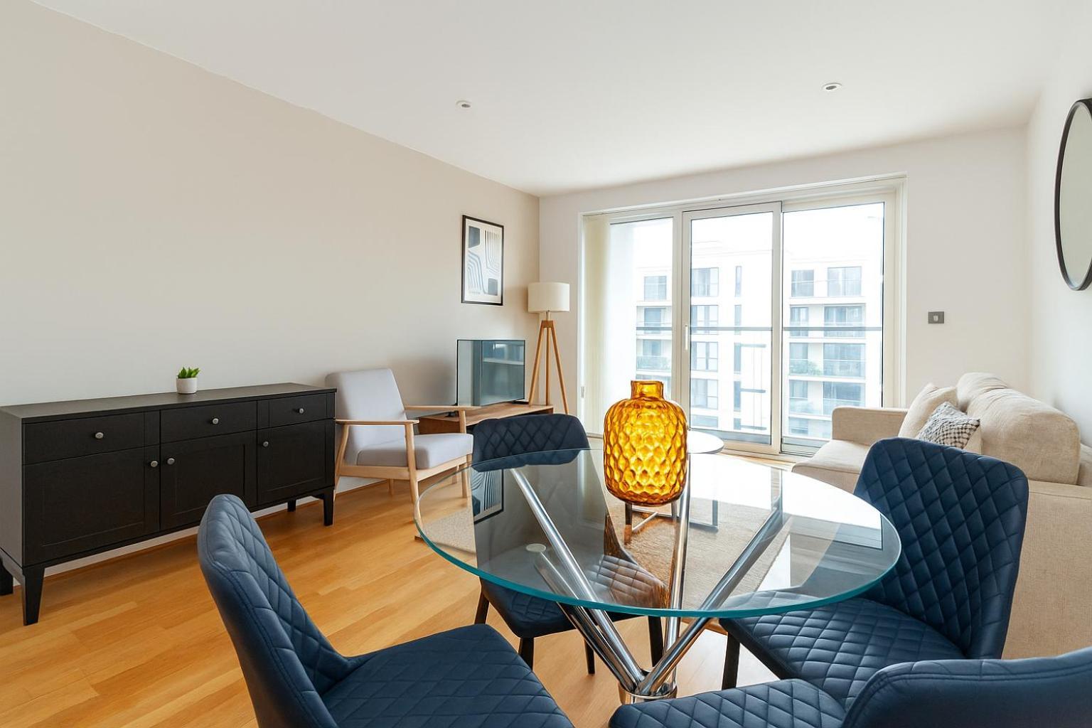 Modern Flat On Tower Bridge Road - Walk To Borough Market Apartment *